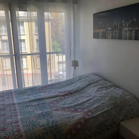 Nice Flat St Germain En Laye Centre 30 Minutes To Paris Saint-Germain-en-Laye Exterior foto