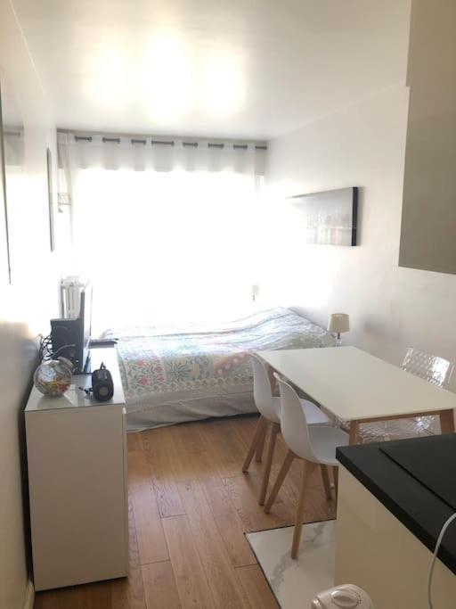 Flat St Germain En Laye Centre 30 Minutes To Paris Appartement *
